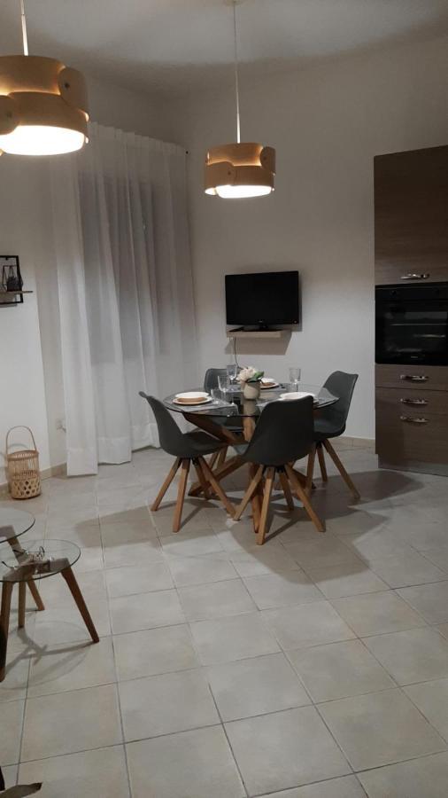 Civico 16A - Apartment - With Private Parking Quartu SantʼElena Buitenkant foto